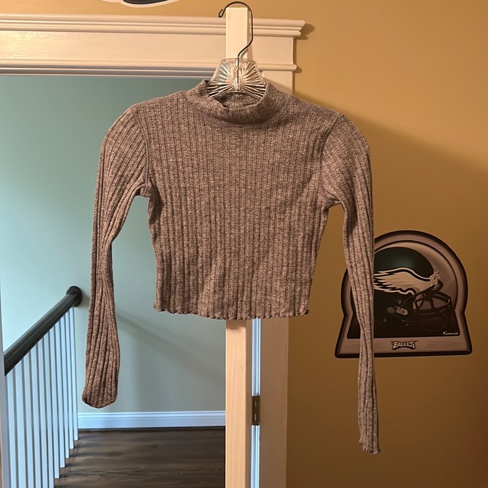 NWOT Aeropostale Long Sleeve crop top XS